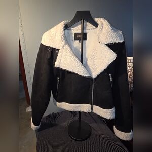 Ambiance Black and Cream Teddy Jacket M full Zip Closure And Pockets